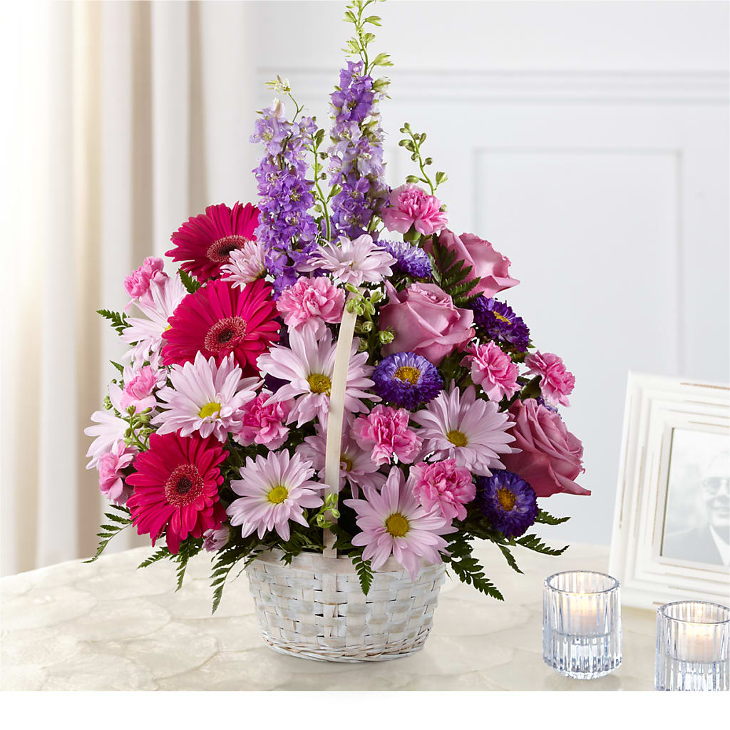 Pastel Peace Basket – Eastland Heaven Sent Floral, Eastland TX