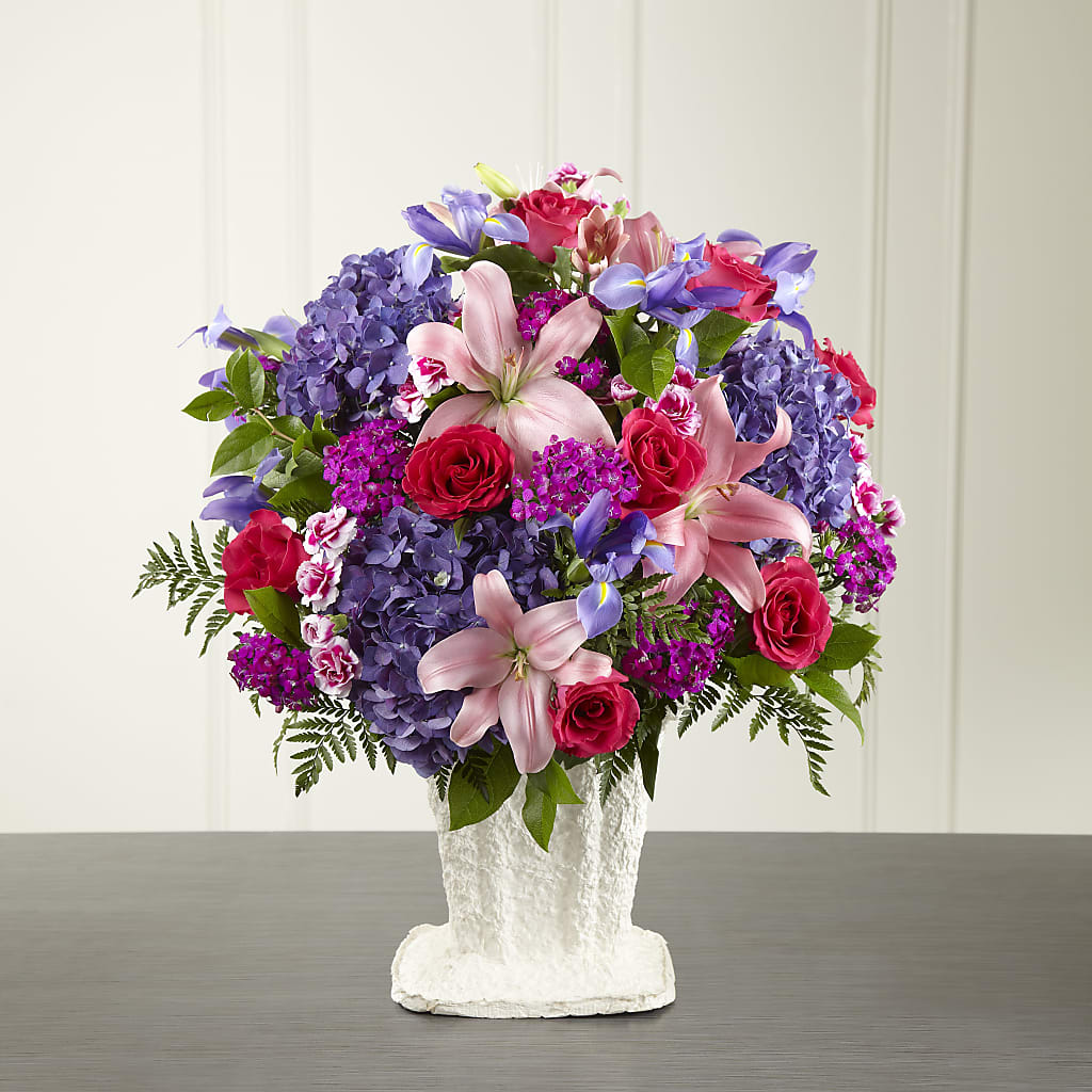 We Fondly Remember Arrangement – Eastland Heaven Sent Floral, Eastland TX