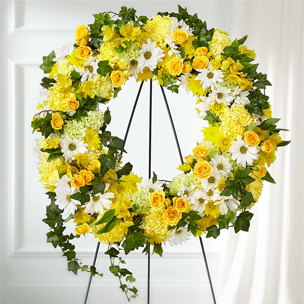 Golden Remembrance Wreath – Eastland Heaven Sent Floral, Eastland TX