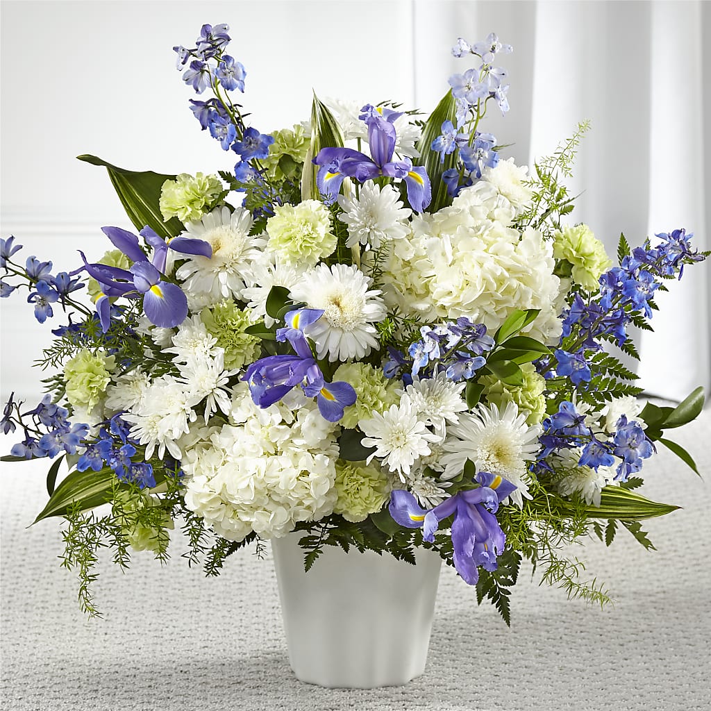 Soft Serenity Floor Basket – Eastland Heaven Sent Floral, Eastland TX
