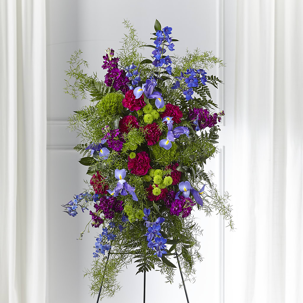Heavenly Skies Standing Spray – Eastland Heaven Sent Floral, Eastland TX