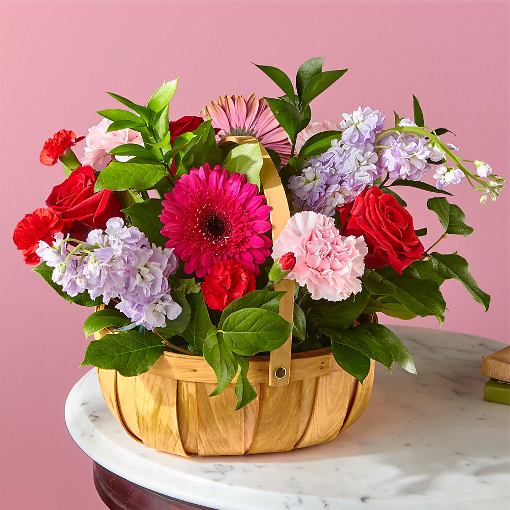 Pink Picnic Basket – Eastland Heaven Sent Floral, Eastland TX