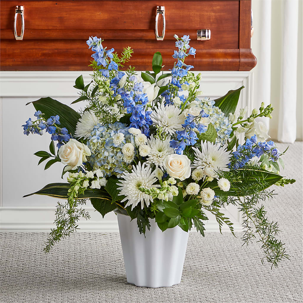 Everlasting Memories Floor Basket – Eastland Heaven Sent Floral, Eastland TX