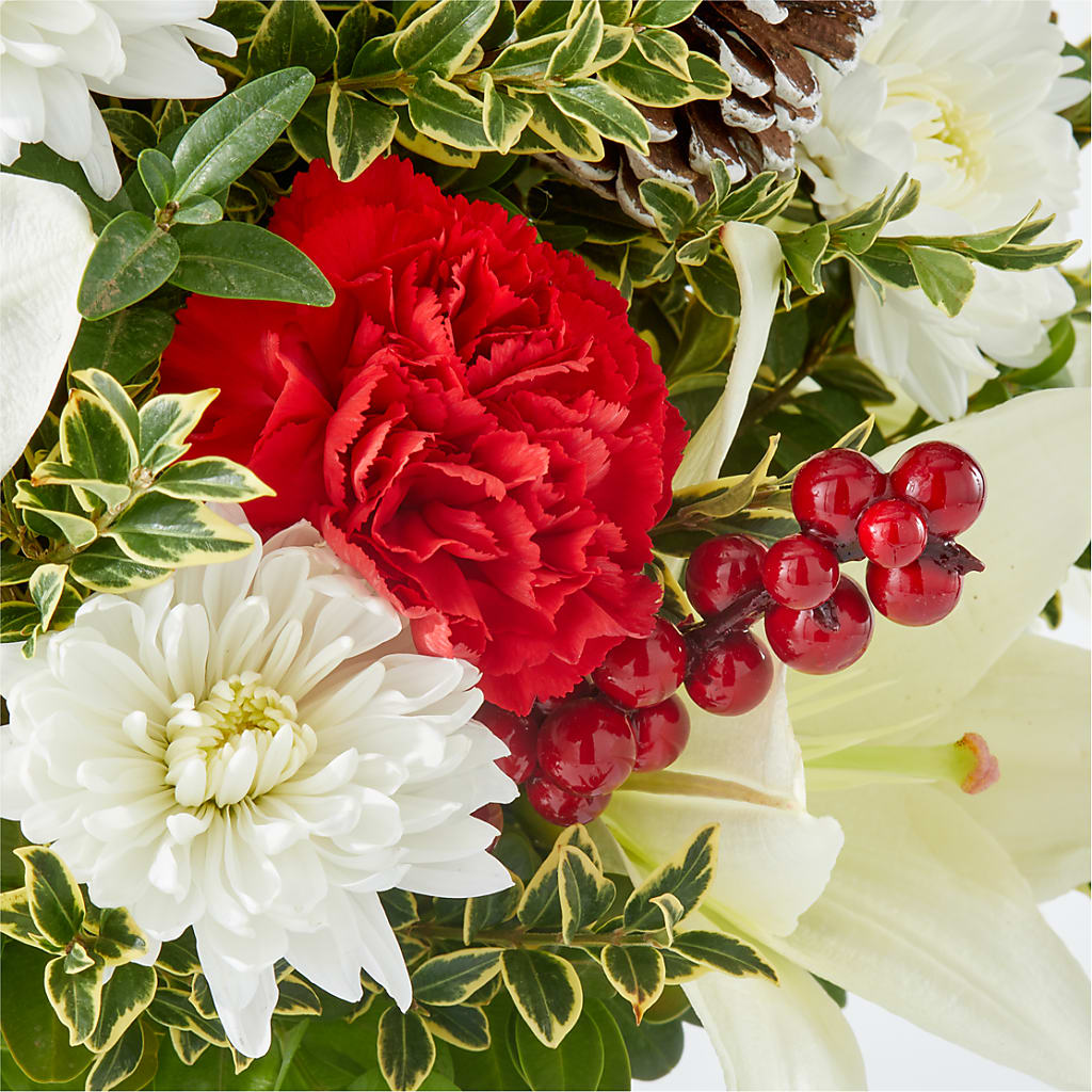 Festive Moments Tree –  Eastland Heaven Sent Floral, Eastland TX