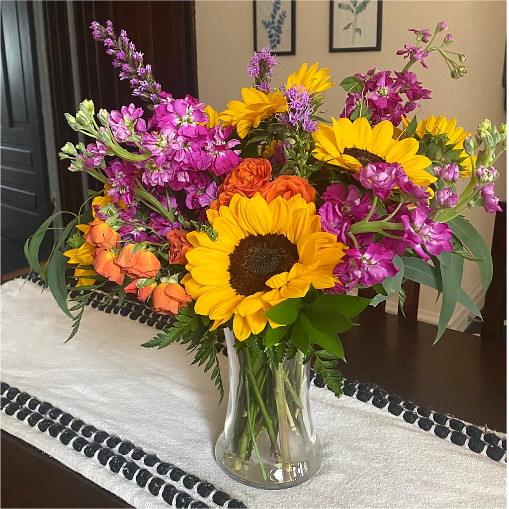 Rays of Life Bouquet –  Eastland Heaven Sent Floral, Eastland TX