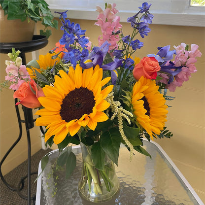 Rays of Life Bouquet –  Eastland Heaven Sent Floral, Eastland TX