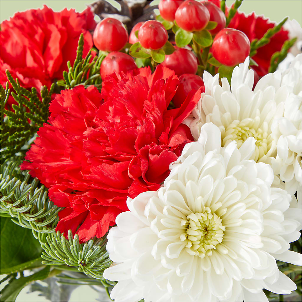 Snow Angel Bouquet –  Eastland Heaven Sent Floral, Eastland TX