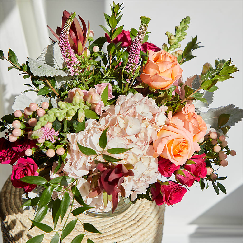 Glitz & Glam Bouquet –  Eastland Heaven Sent Floral, Eastland TX