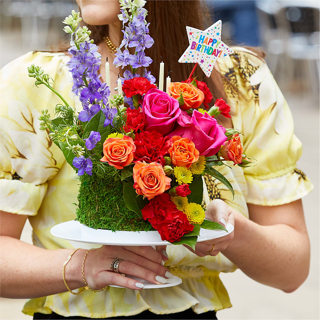 Best Year Yet Floral Cake –  Eastland Heaven Sent Floral, Eastland TX