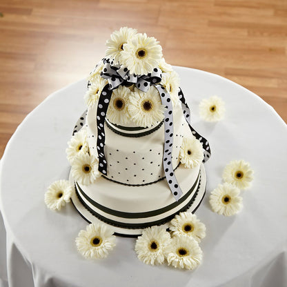 Simple Sophistication Cake Décor –  Eastland Heaven Sent Floral, Eastland TX