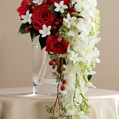 Here Comes the Bride Bouquet –  Eastland Heaven Sent Floral, Eastland TX